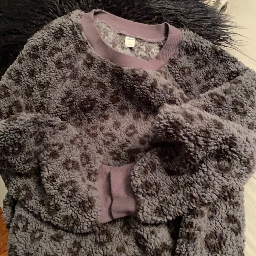 Old Navy Camo fleece size XL